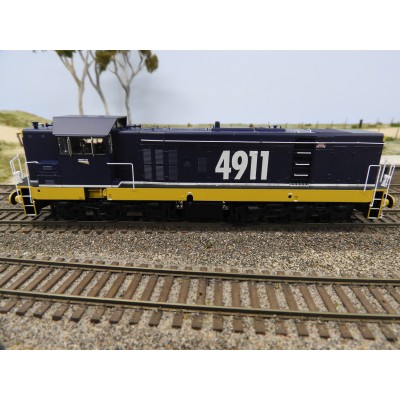 TrainOrama, 49 Class Locomotive, HO Scale; 4911 - Freight Rail Blue